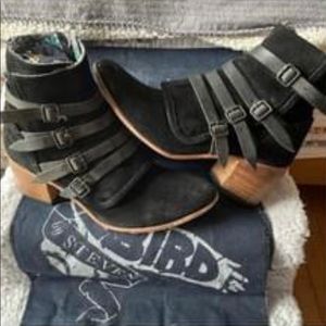 Freebirds Wesson size 8